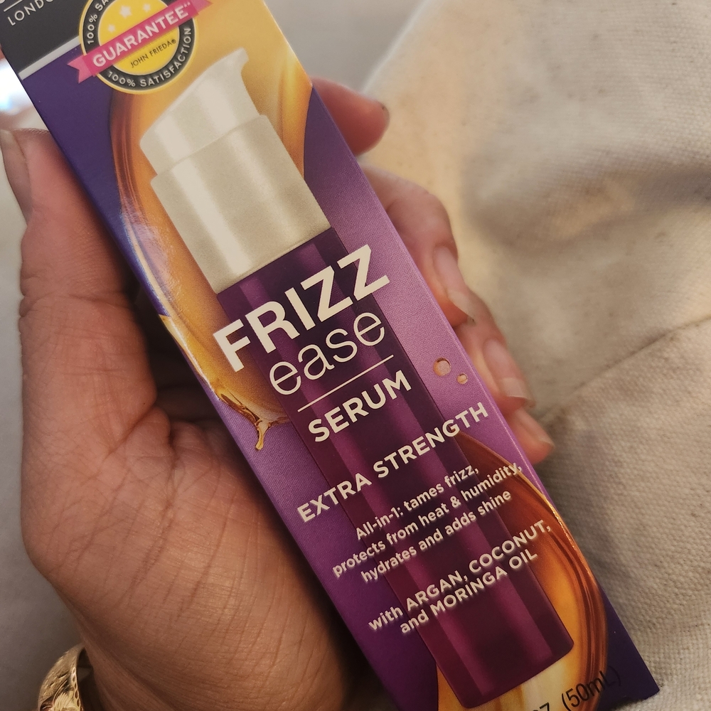 John Frieda Frizz Ease Extra Strength Serum - Purple